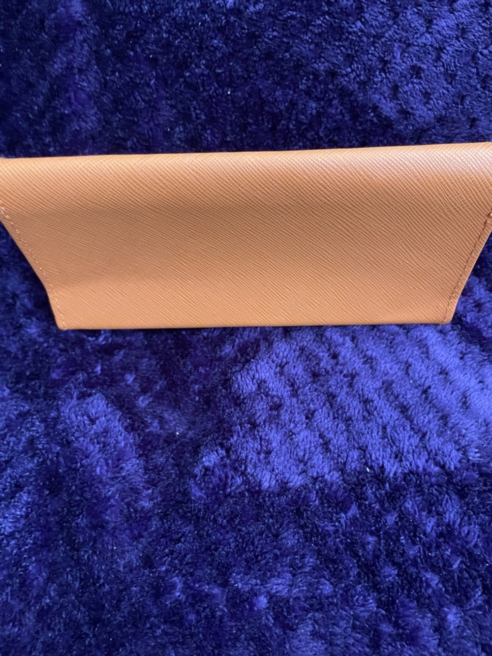 Tory Burch Orange Leather Continental Sunglass Case - Picture 2 of 5